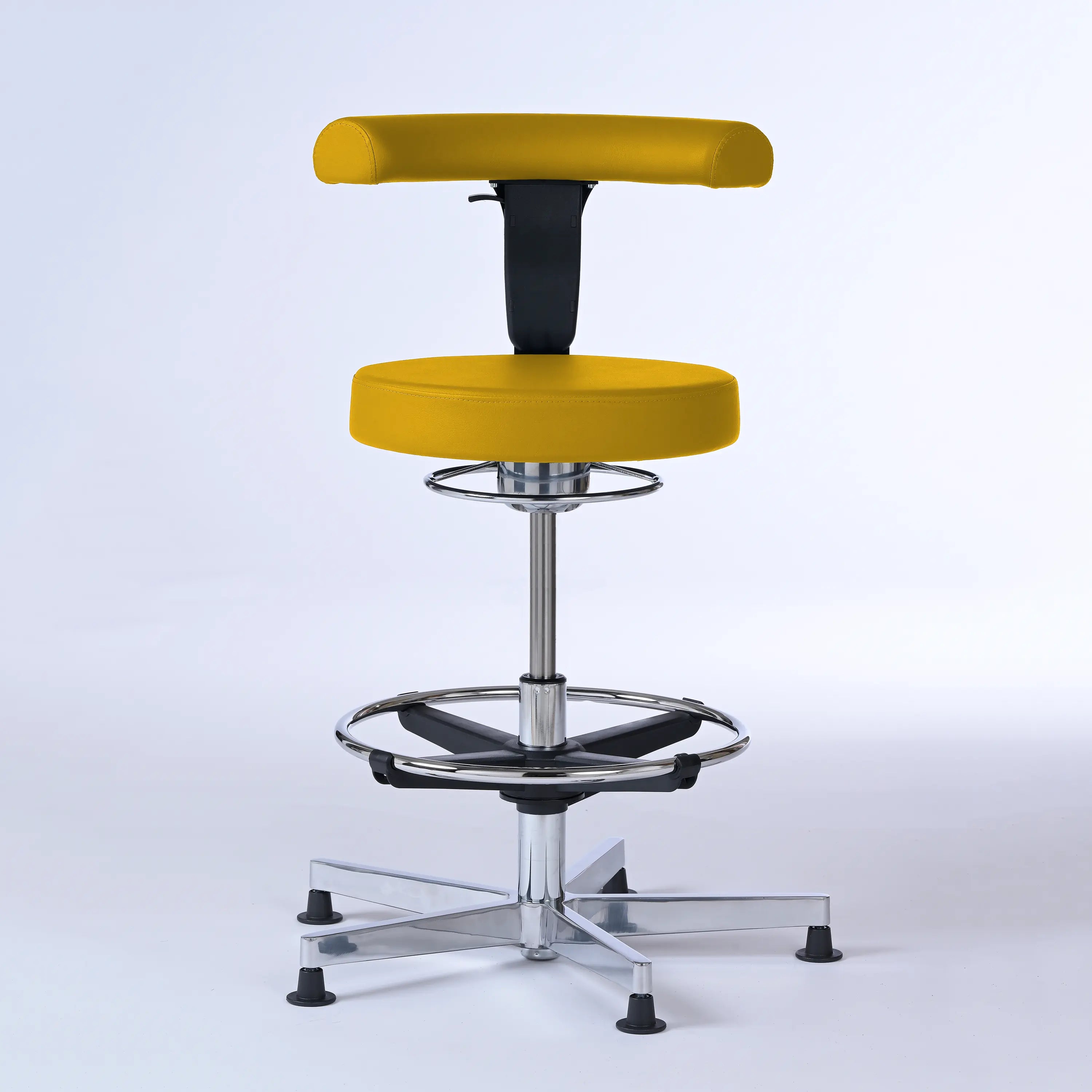 Stehhocker mit Rückenlehne Lantinus – Gestell chrom mit Gleitern - - Activeform