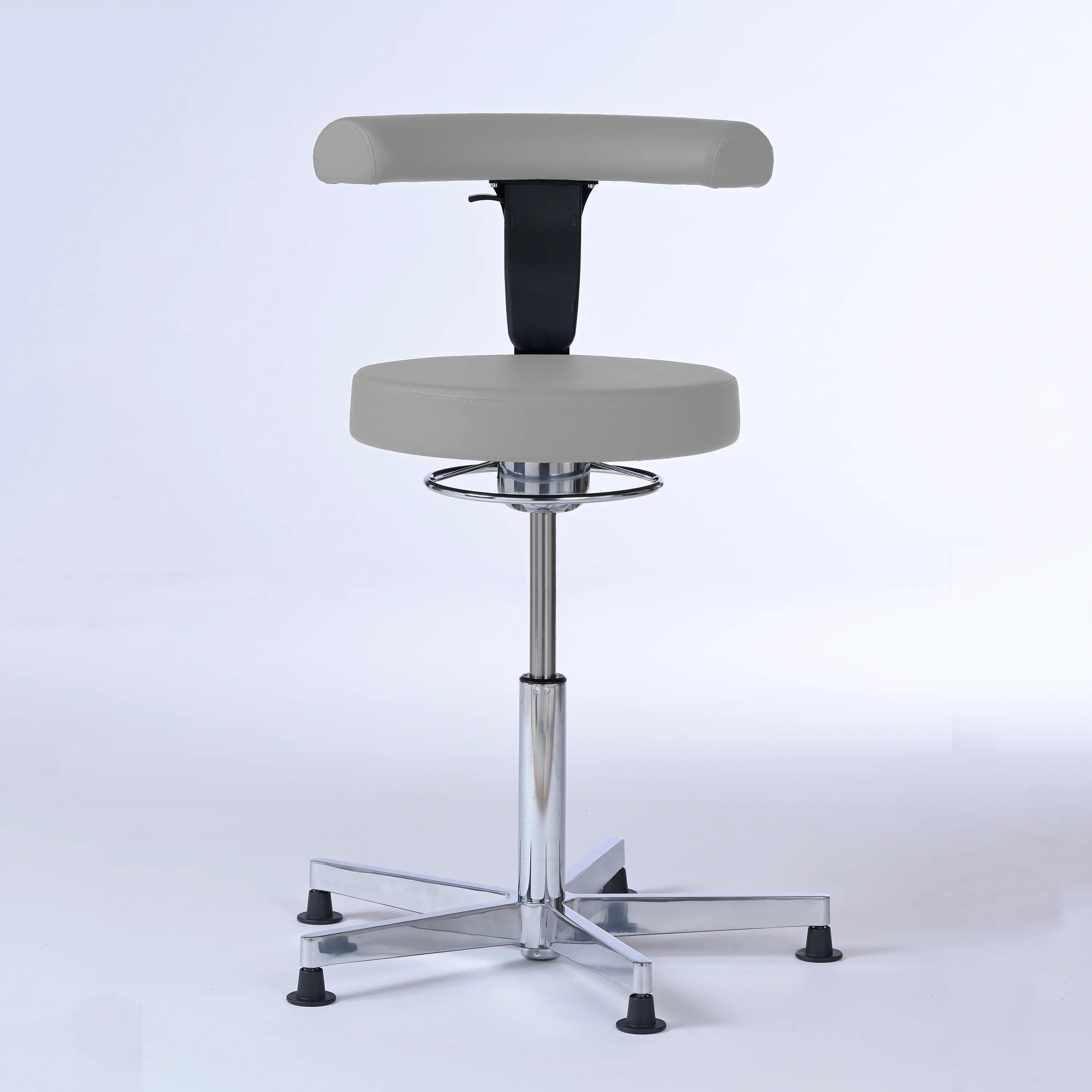 Stehhocker mit Rückenlehne Lantinus – Gestell chrom mit Gleitern - - Activeform