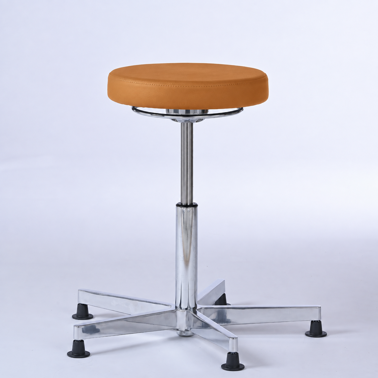 Stehhocker Lantinus mit Gleitern - - Activeform