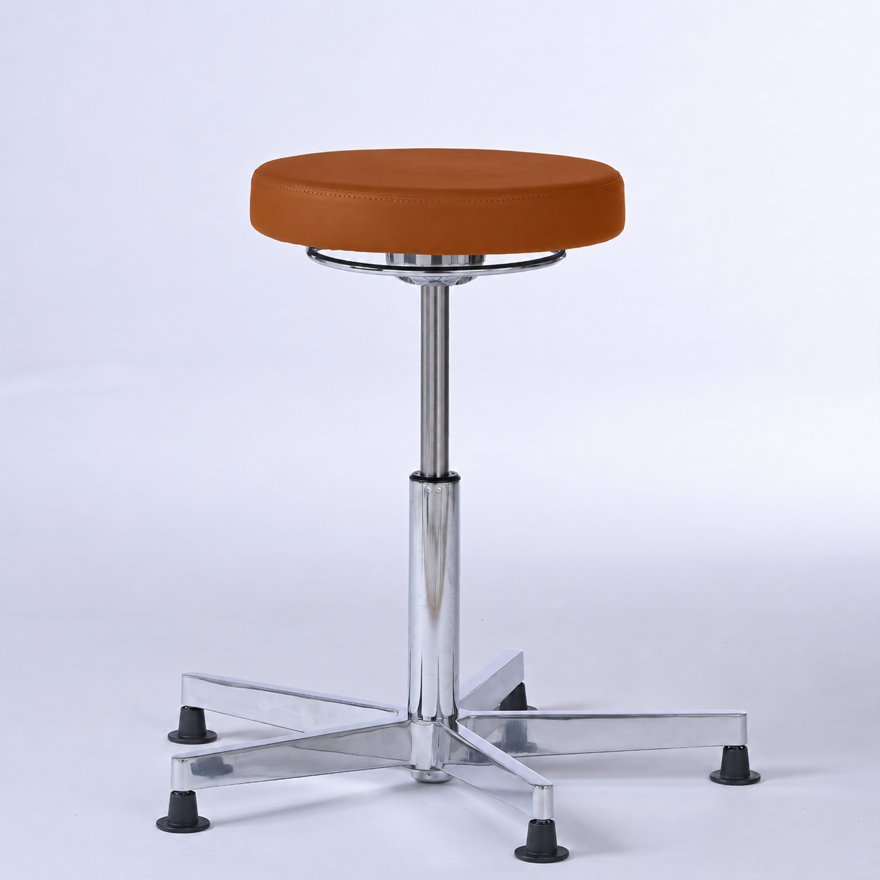 Stehhocker Lantinus mit Gleitern - - Activeform