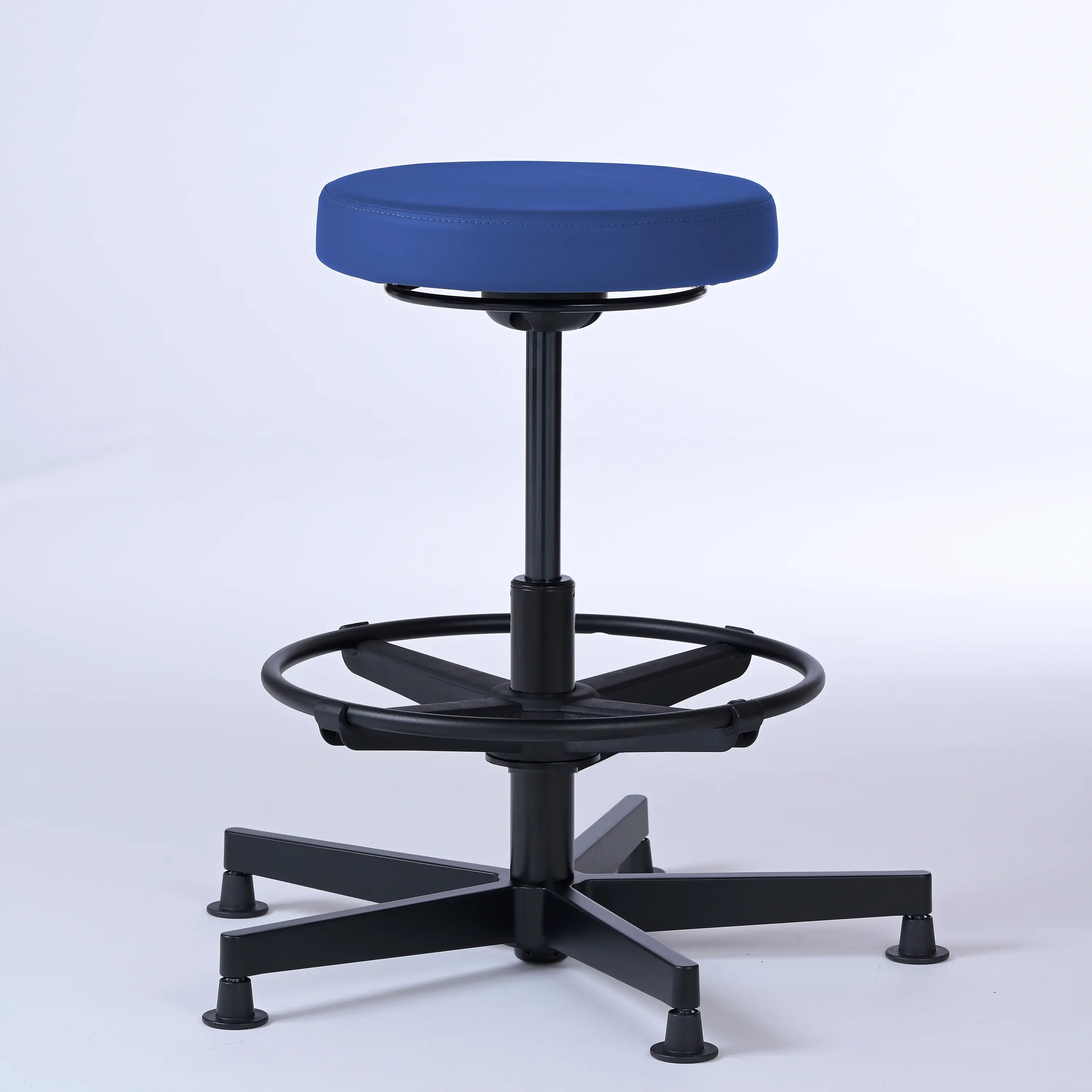 Stehhocker Lantinus – Gestell Aluminium mit Gleitern - - Activeform