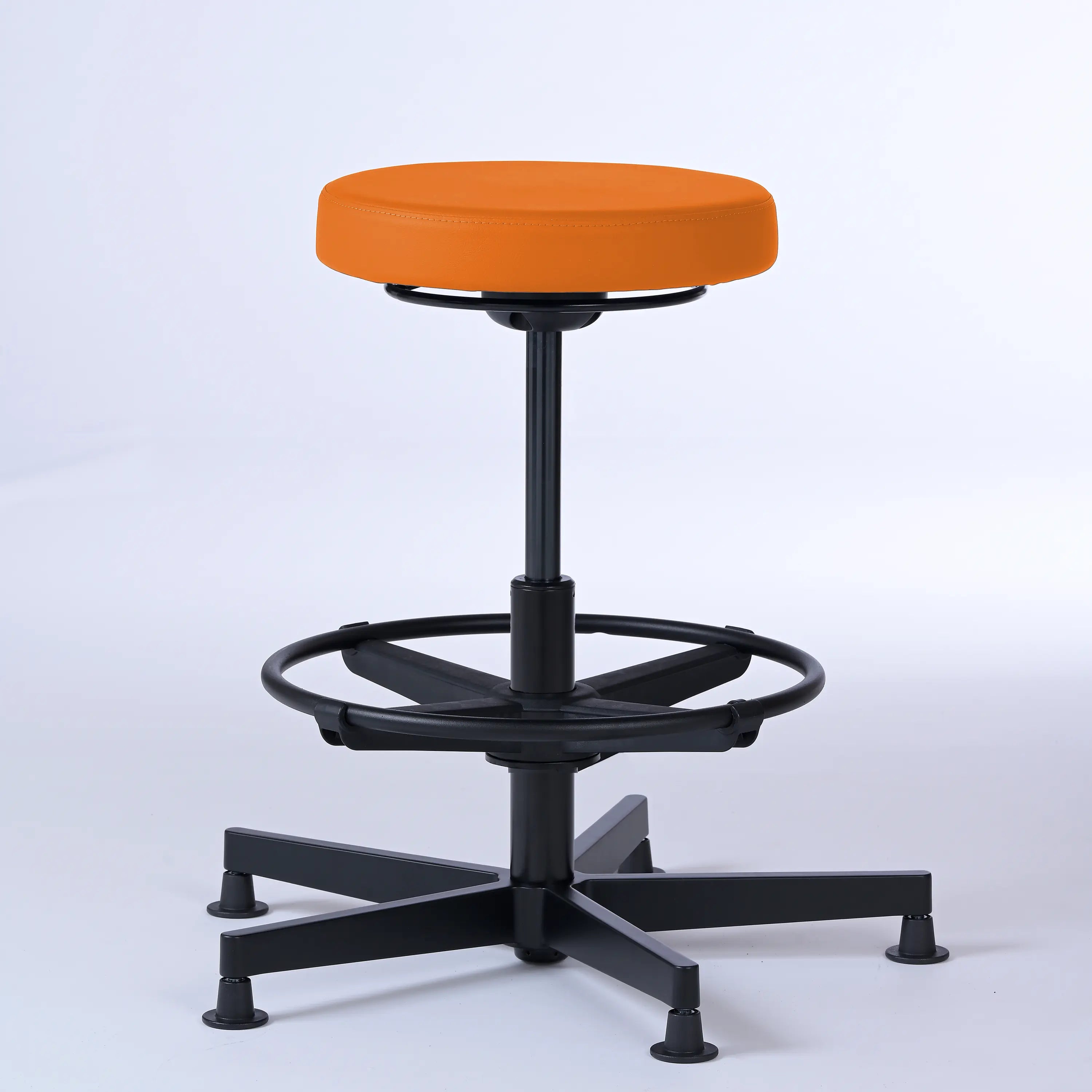 Stehhocker Lantinus – Gestell Aluminium mit Gleitern - - Activeform