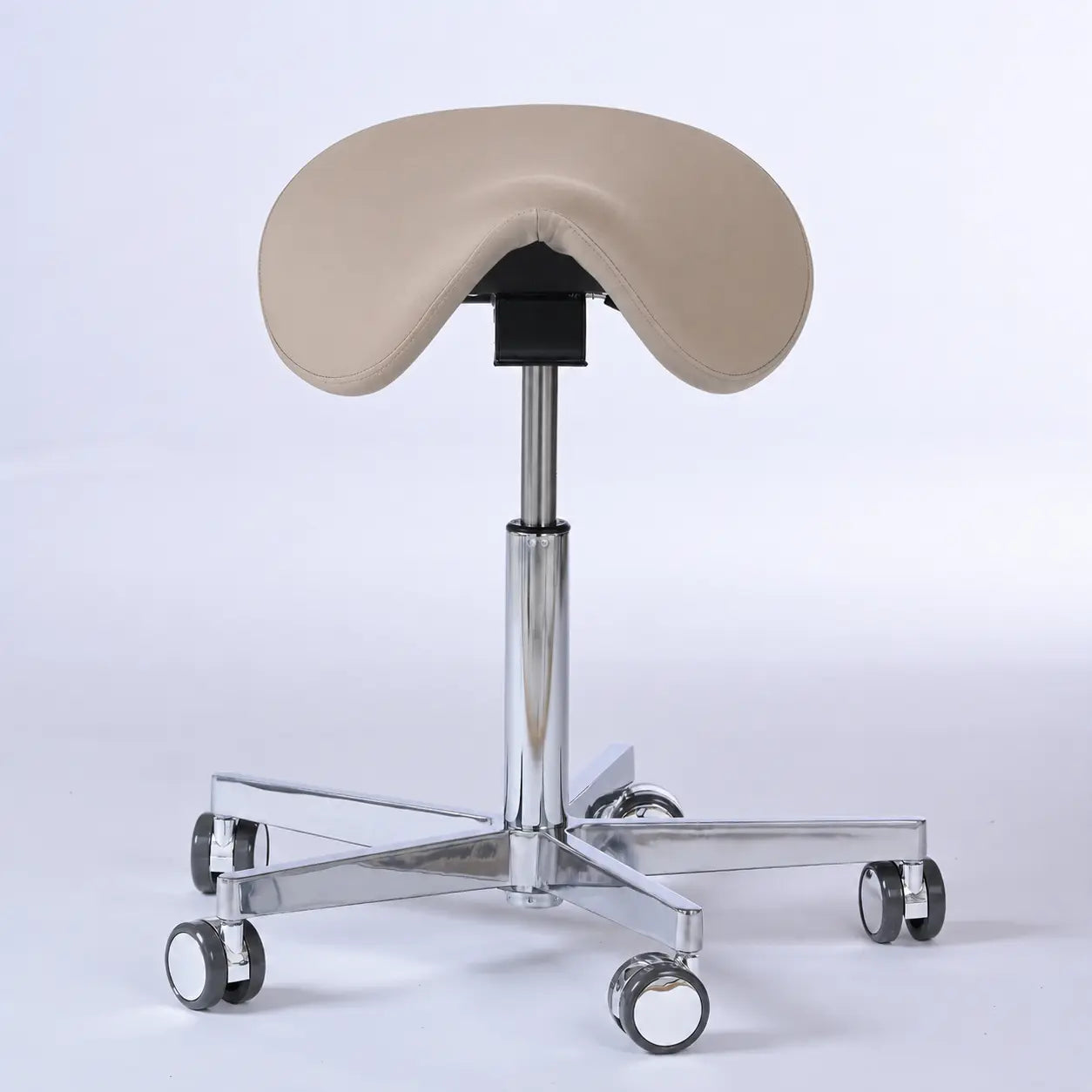 Sattelhocker Garwin mit Rollen - - Activeform