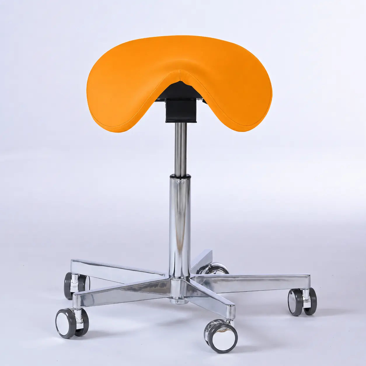 Sattelhocker Garwin mit Rollen - - Activeform