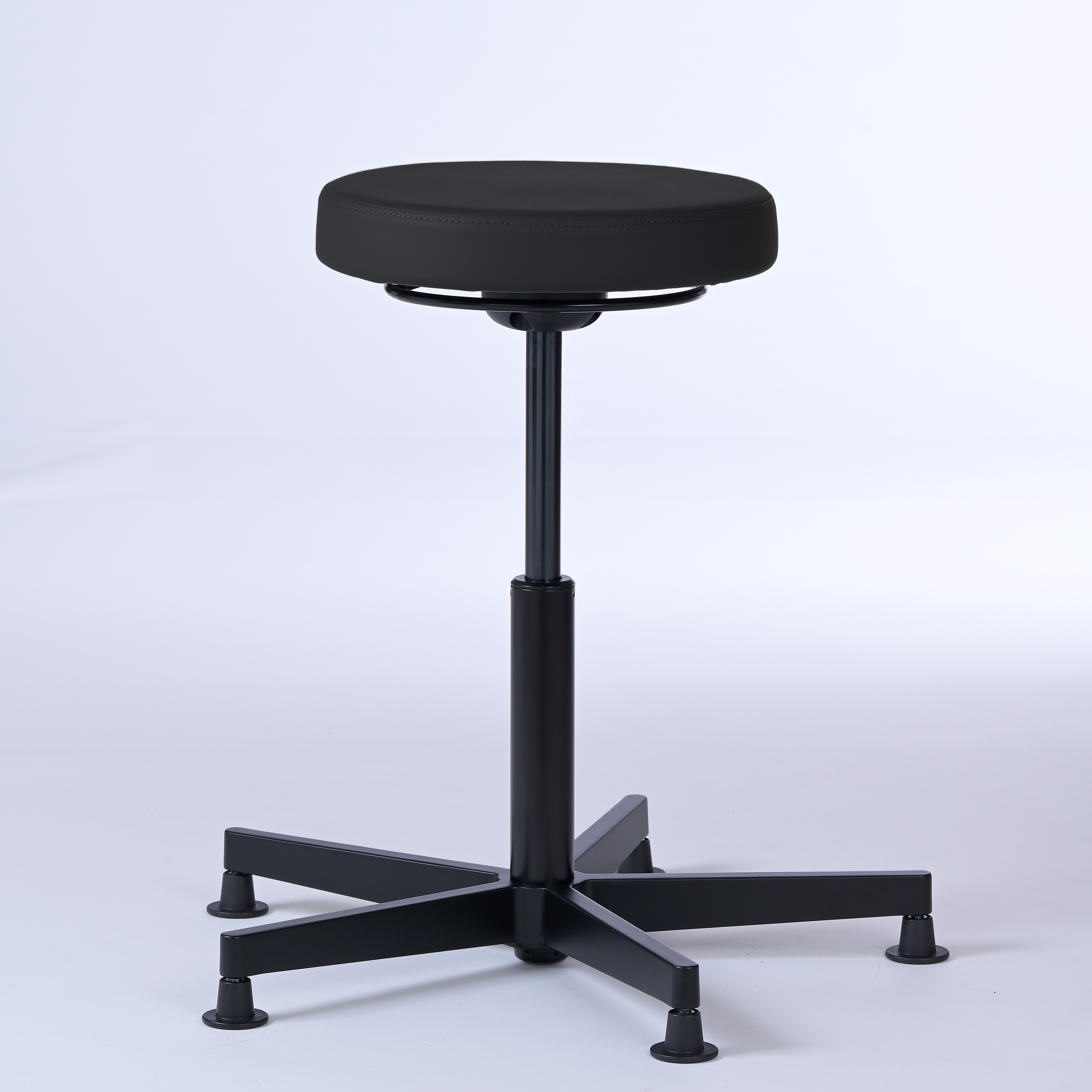 Stehhocker Lantinus mit Gleitern -  - Activeform