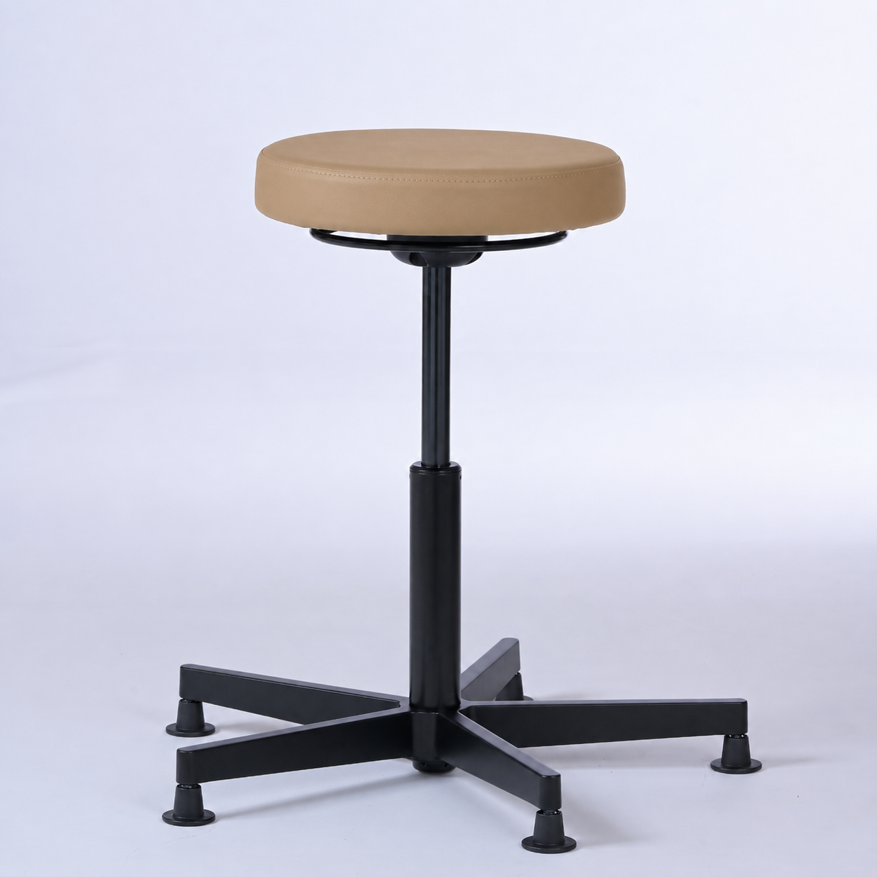 Stehhocker Lantinus mit Gleitern -  - Activeform