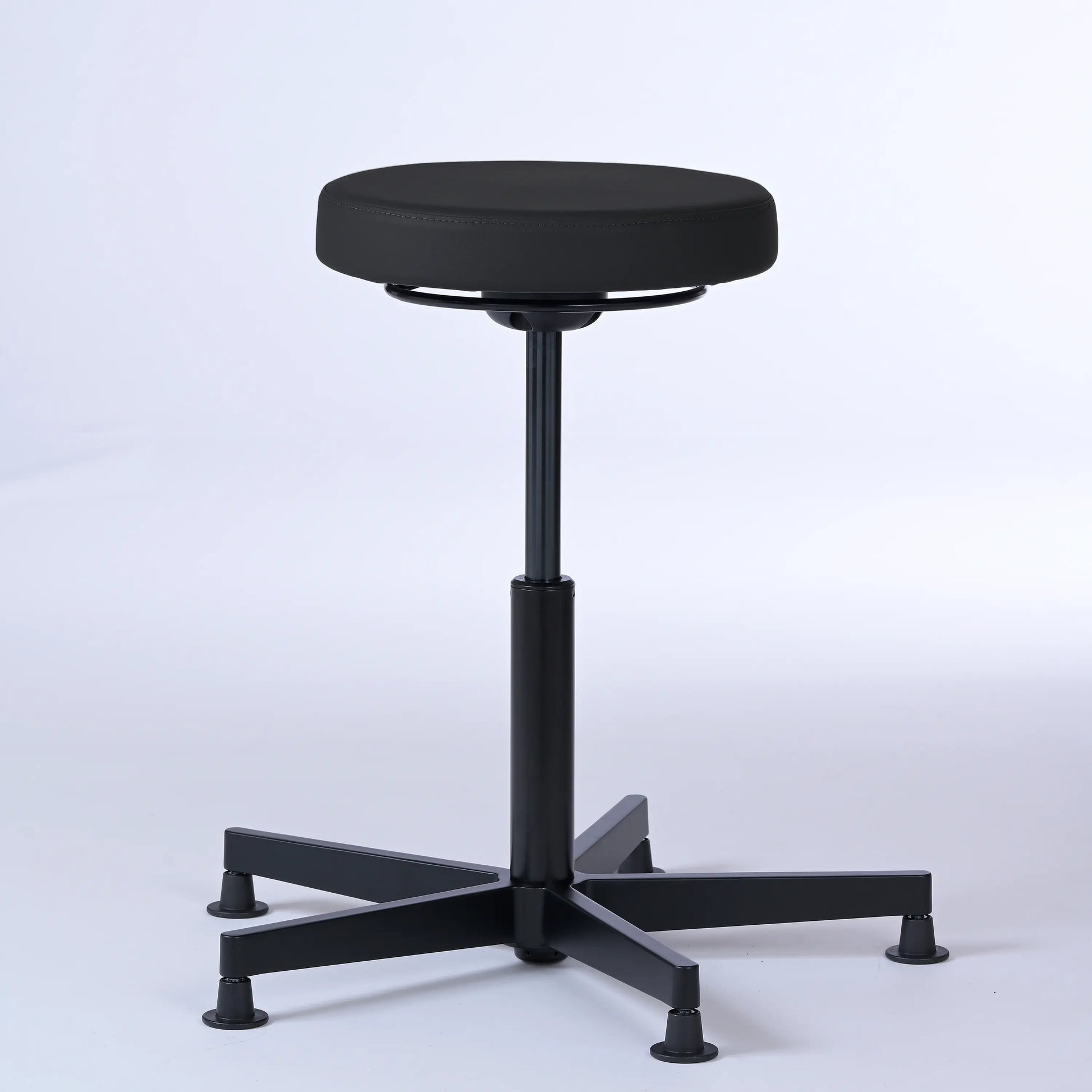 Stehhocker Lantinus – Gestell Aluminium mit Gleitern -  - Activeform