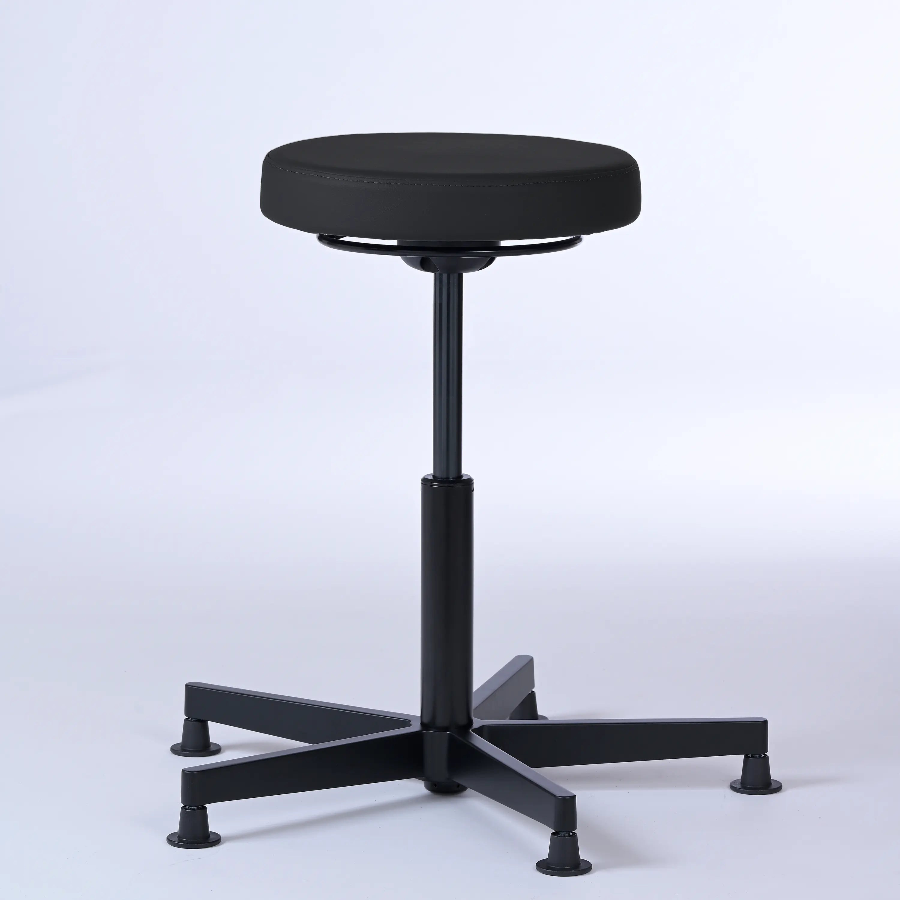 Stehhocker Lantinus – Gestell Aluminium mit Gleitern -  - Activeform