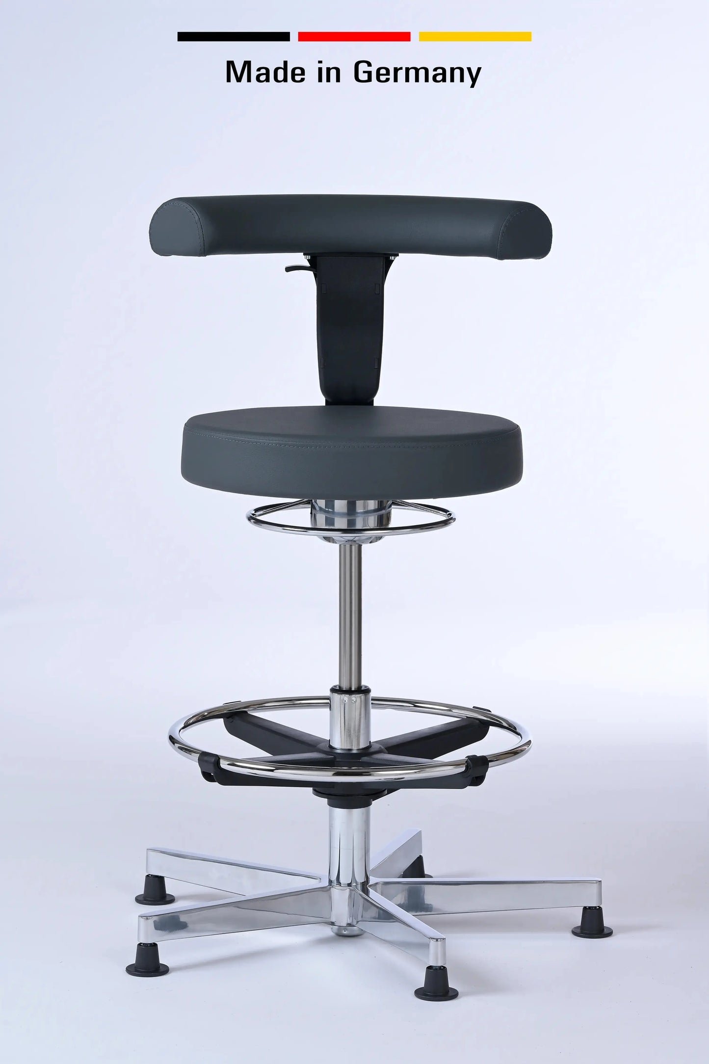 Stehhocker mit Rückenlehne Lantinus – Gestell chrom mit Gleitern – ergonomischer Drehhocker - Made in Germany - Lacontaire
