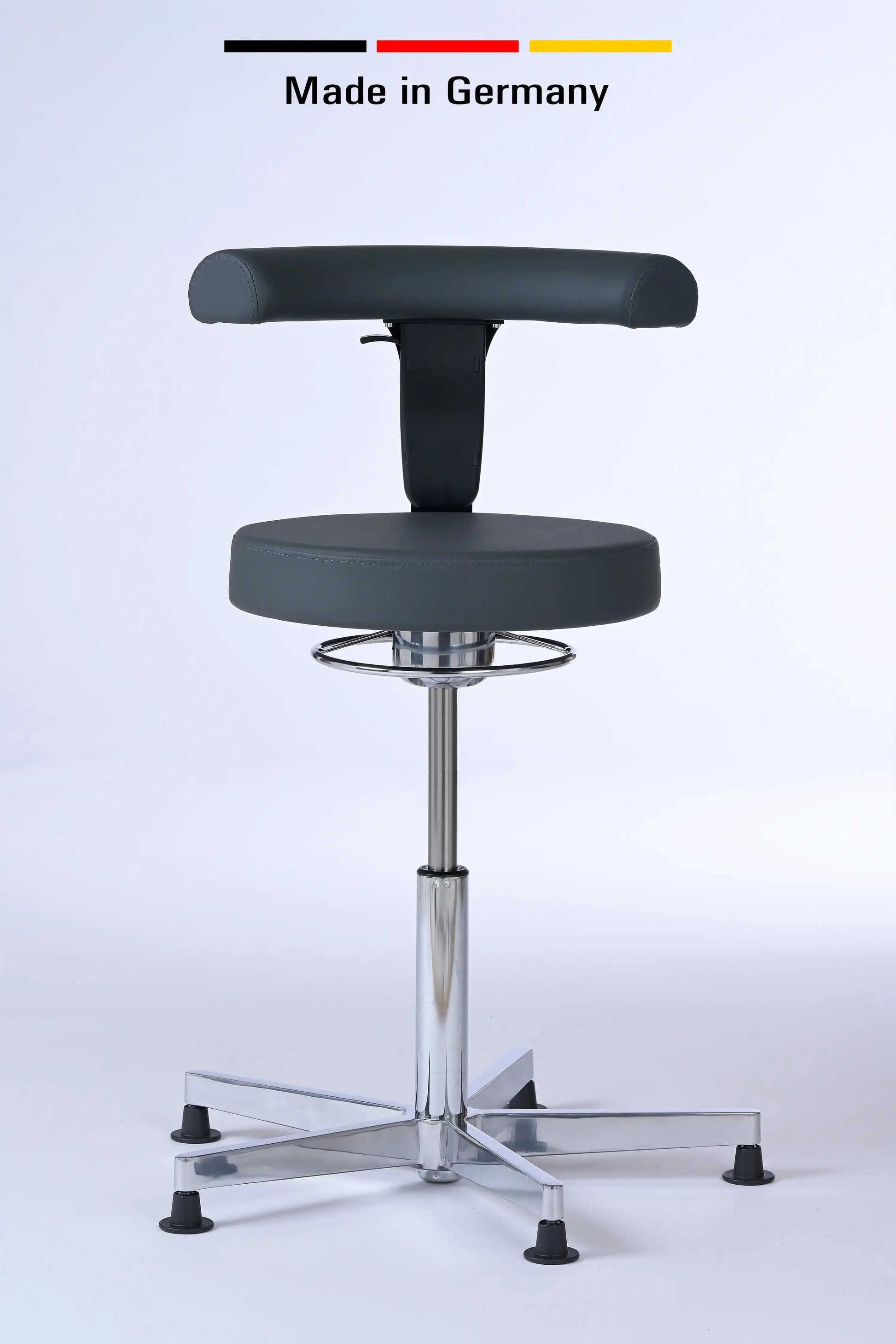Stehhocker mit Rückenlehne Lantinus – Gestell chrom mit Gleitern – ergonomischer Drehhocker - Made in Germany - Lacontaire