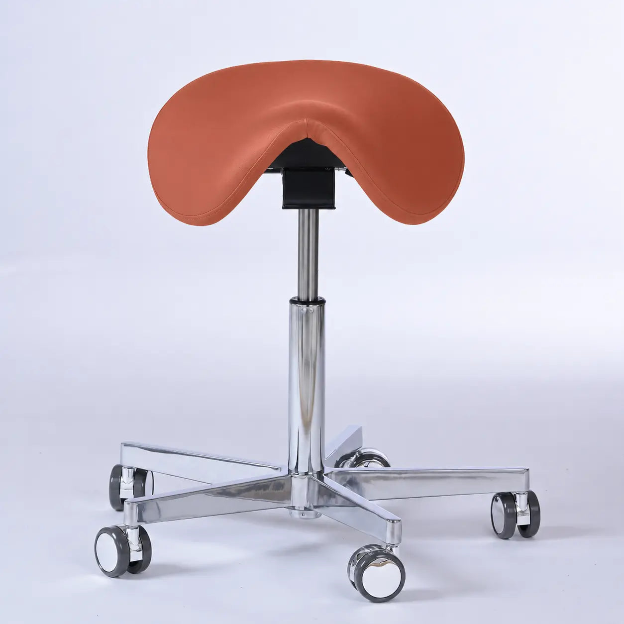 Sattelhocker Garwin mit Rollen -  - Activeform