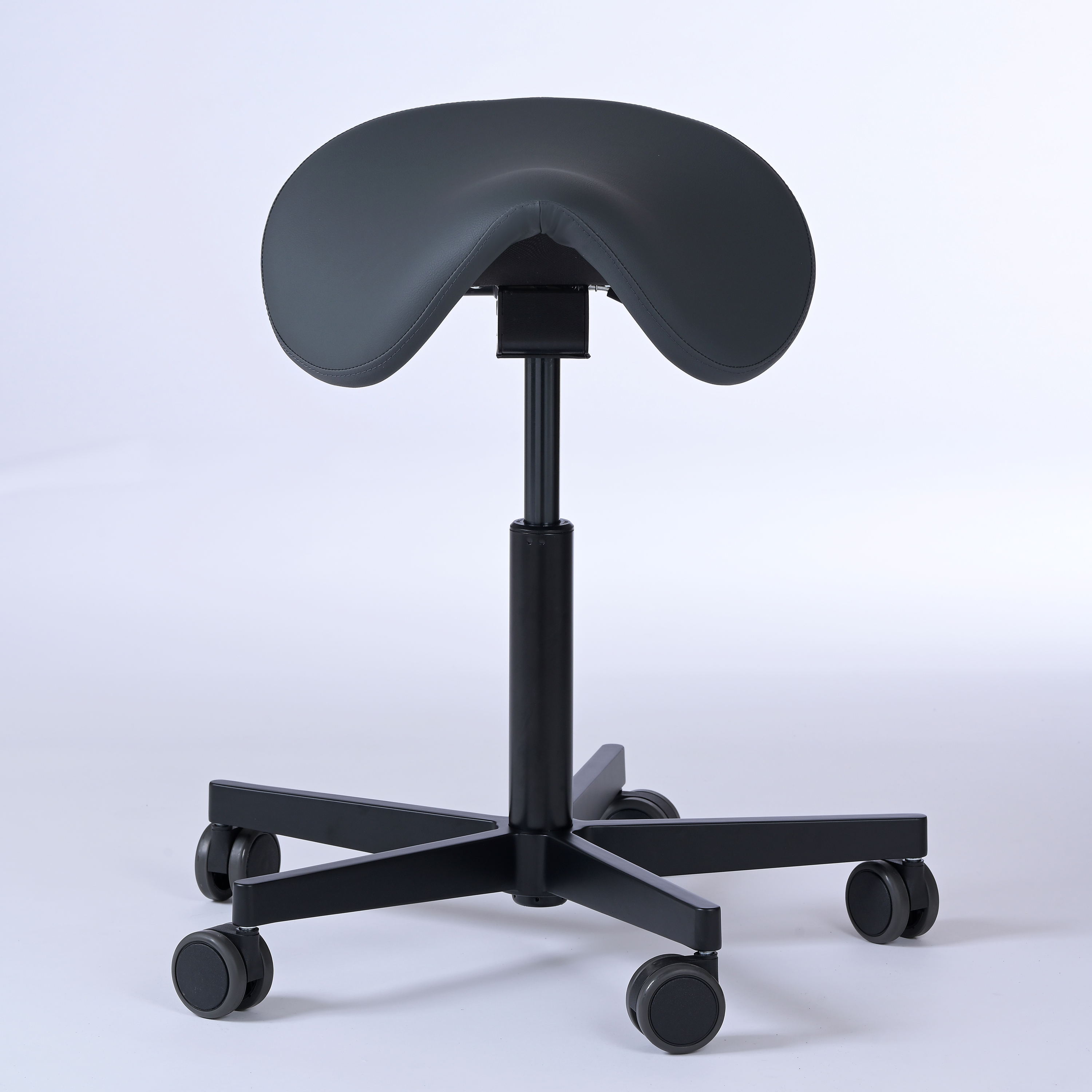 Sattelhocker Garwin mit Rollen -  - Activeform