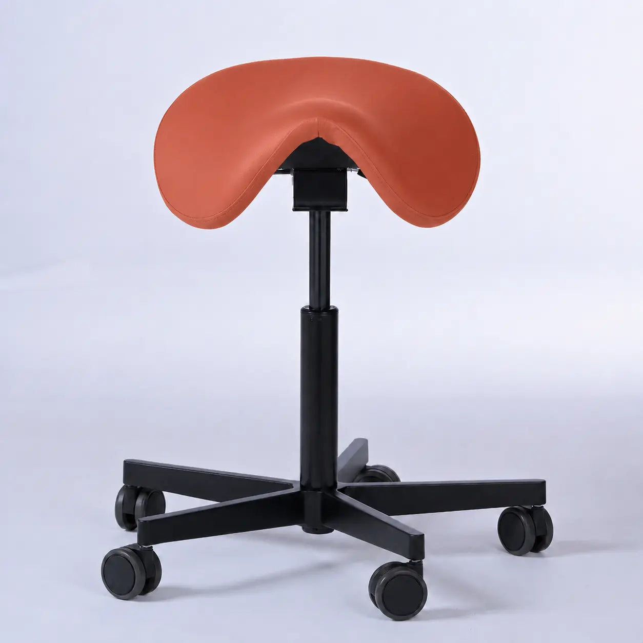 Sattelhocker Garwin mit Rollen -  - Activeform