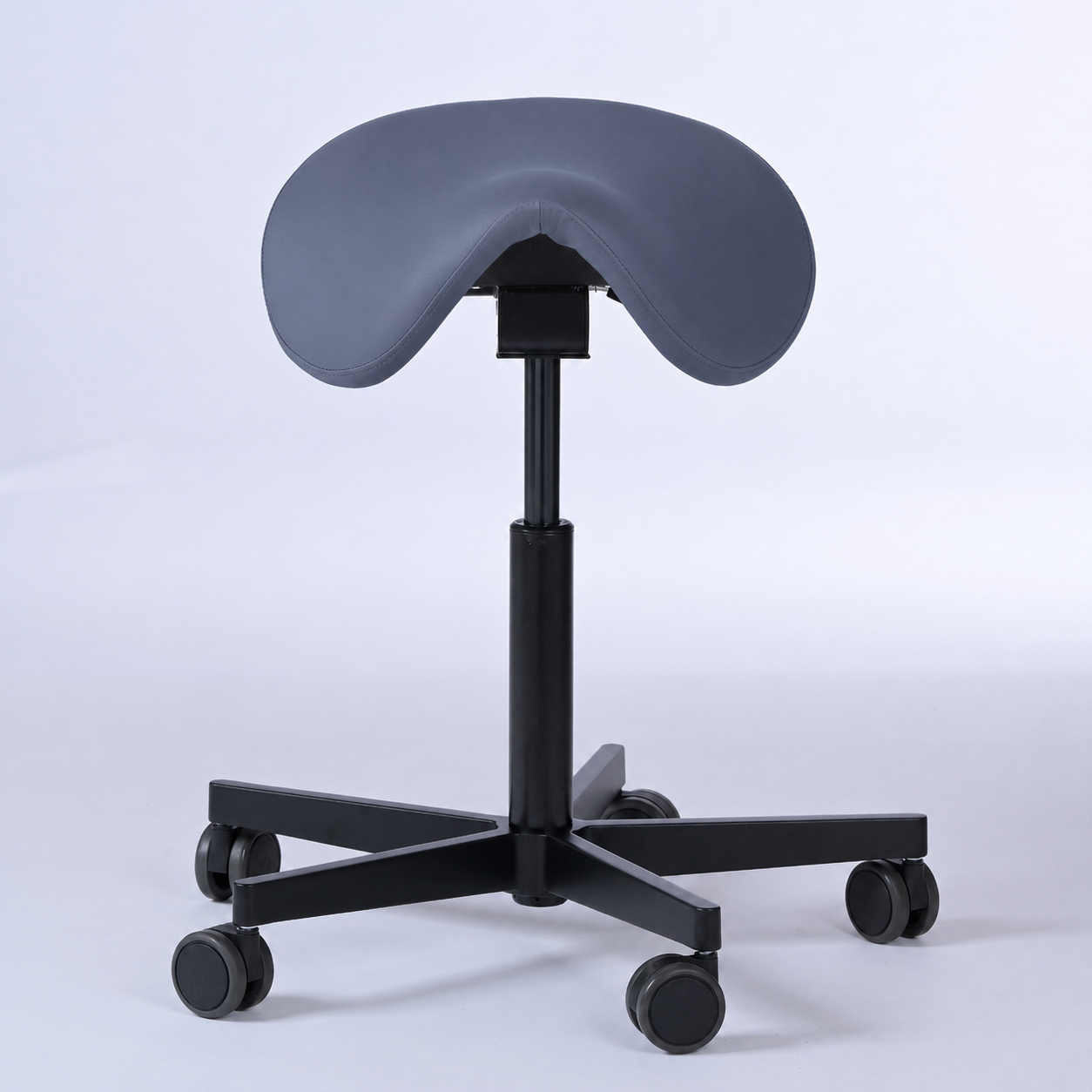 Sattelhocker Garwin mit Rollen -  - Activeform