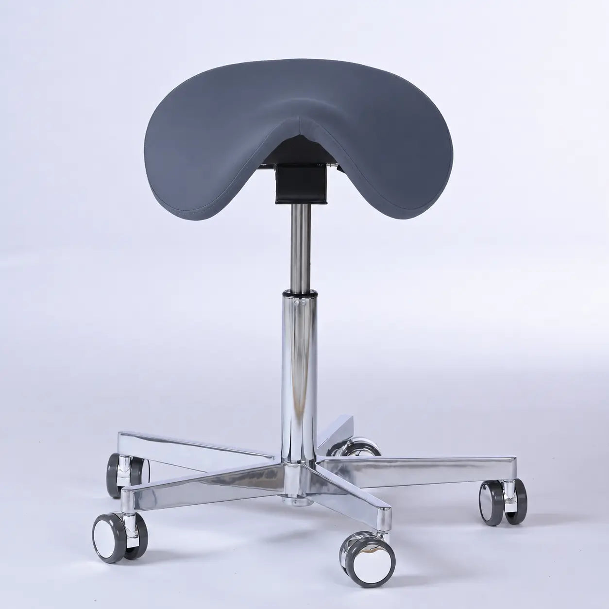 Sattelhocker Garwin mit Rollen -  - Activeform