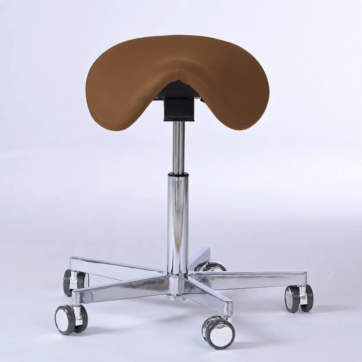 Sattelhocker Garwin mit Rollen -  - Activeform